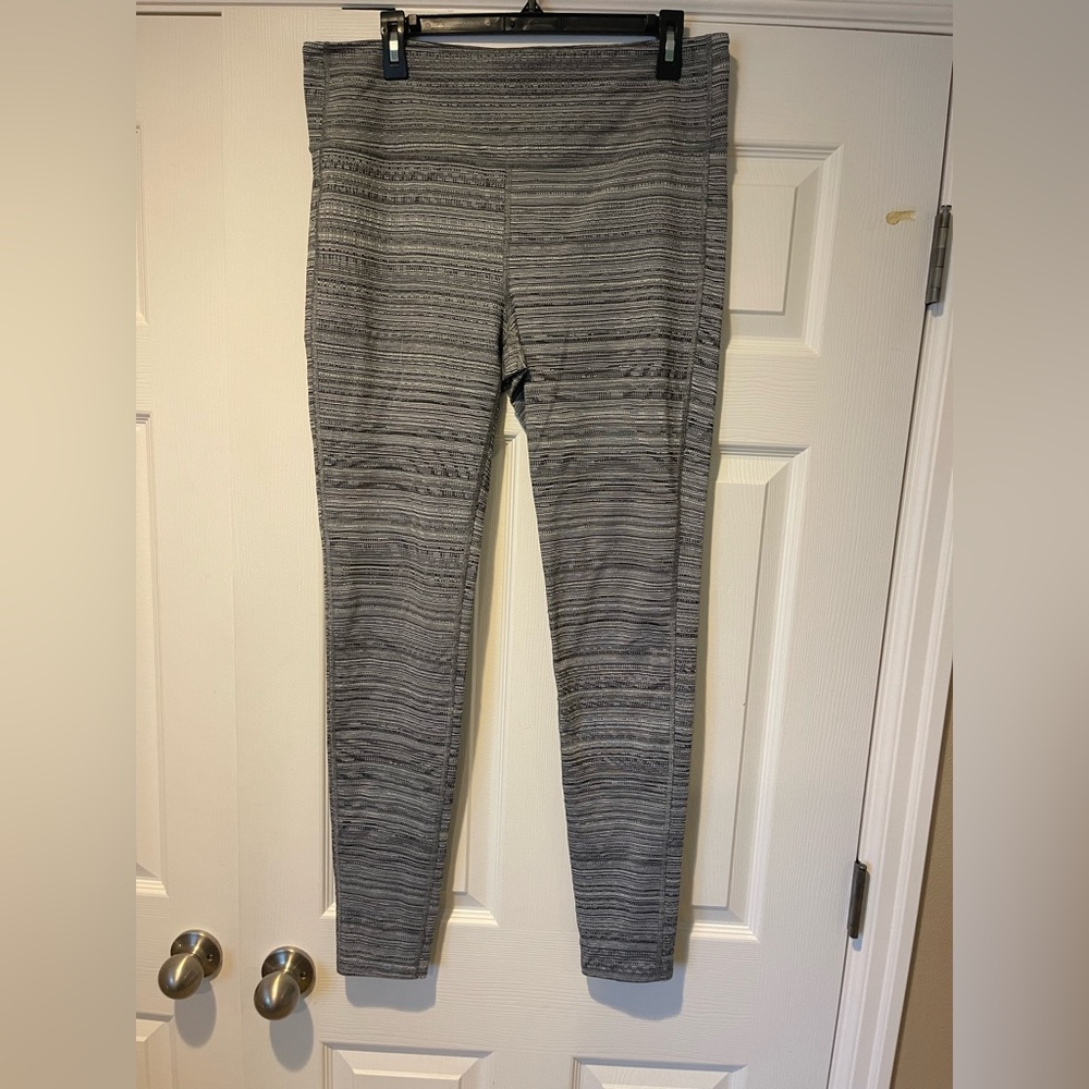 Athleta Black and White Textured Leggings